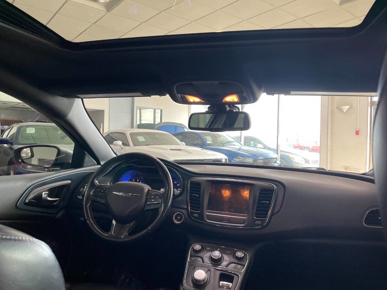 Used 2015 Chrysler 200 S w/ Navigation & Sound Group I image 24