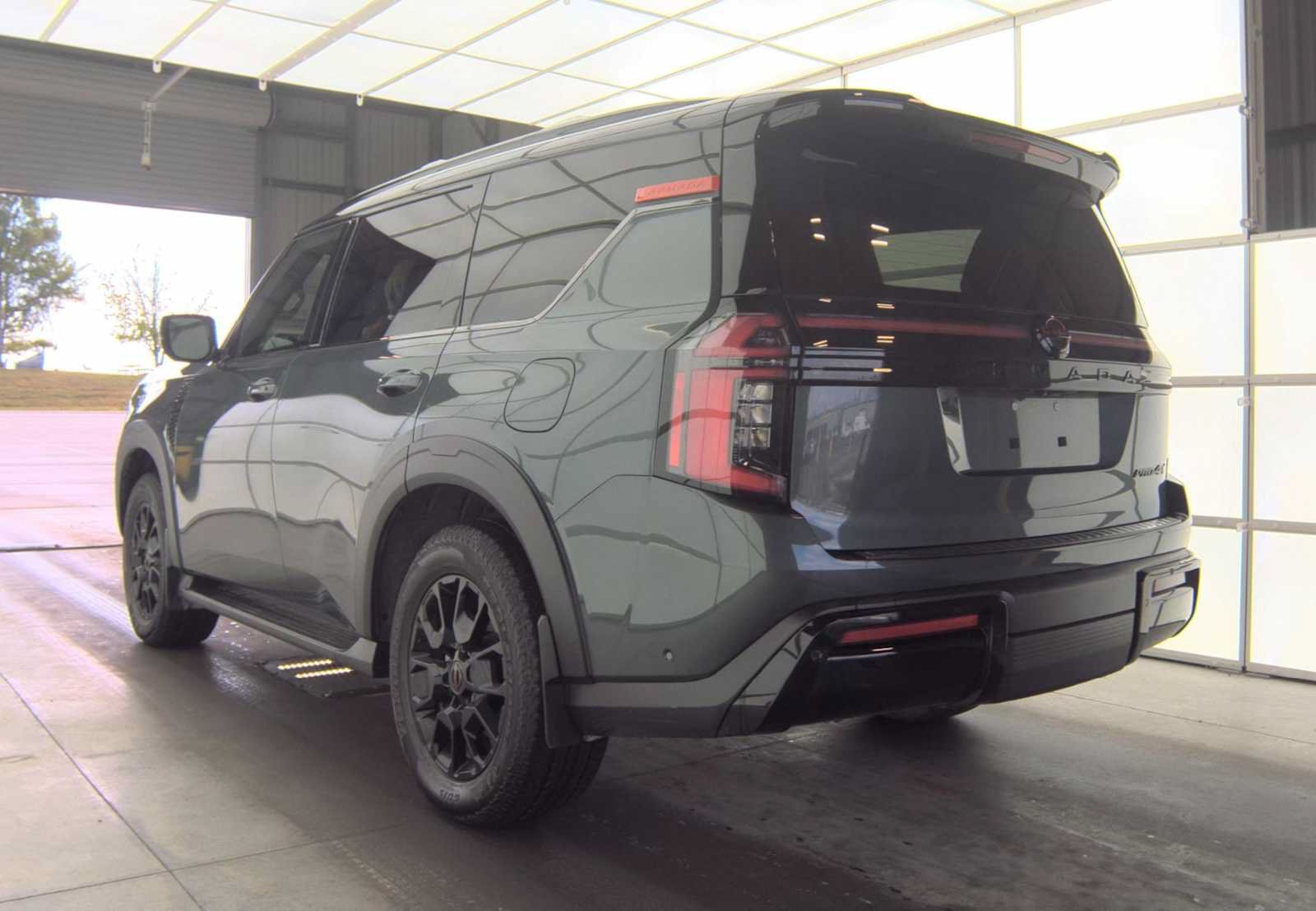 Certified 2025 Nissan Armada PRO-4X w/ Pro-4X Premium Package AWD/4WD image 2