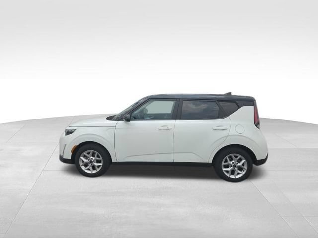 Used 2024 Kia Soul S FWD image 5
