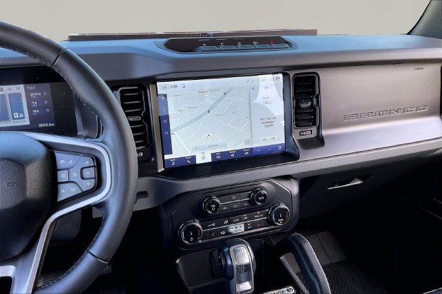 Used 2022 Ford Bronco Everglades AWD/4WD image 9