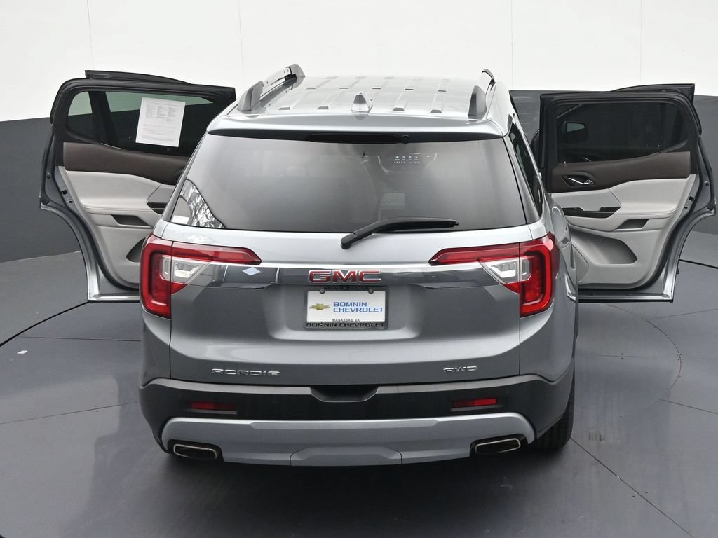 Used 2023 GMC Acadia SLT AWD/4WD image 43
