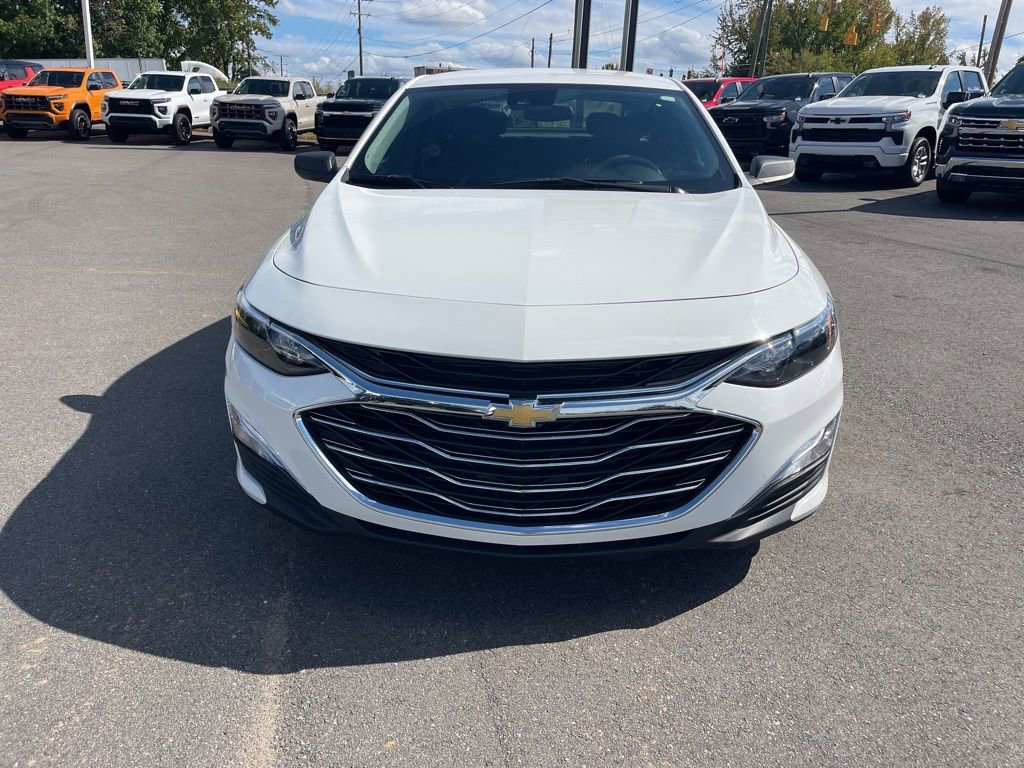 Used 2023 Chevrolet Malibu LS image 7