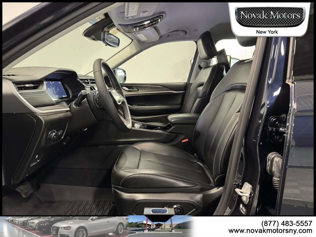 Used 2023 Jeep Grand Cherokee L Limited w/ Luxury Tech Group II AWD/4WD image 19