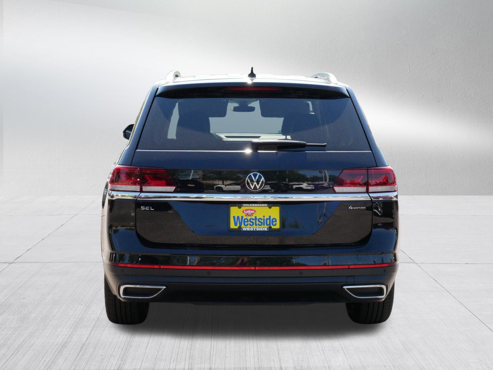 Certified 2023 Volkswagen Atlas SEL AWD/4WD image 6