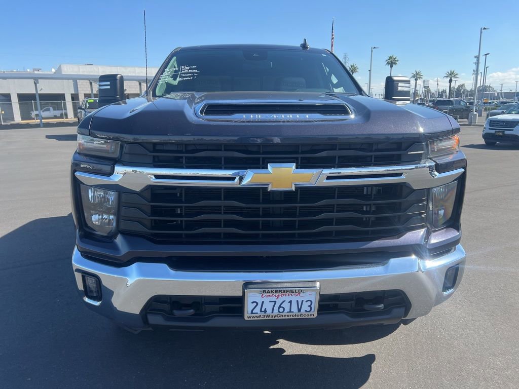 Certified 2024 Chevrolet Silverado 2500 LT w/ Convenience Package AWD/4WD image 2