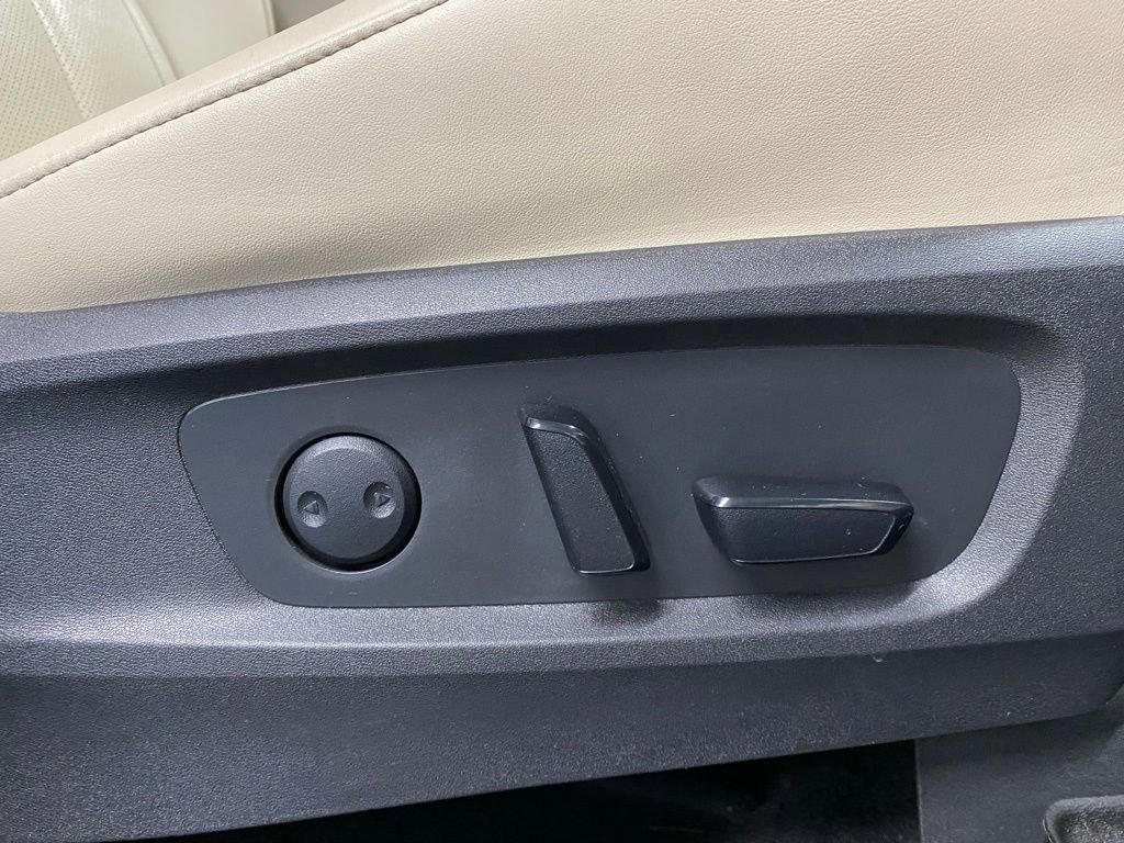 Used 2022 INFINITI QX60 Luxe image 54