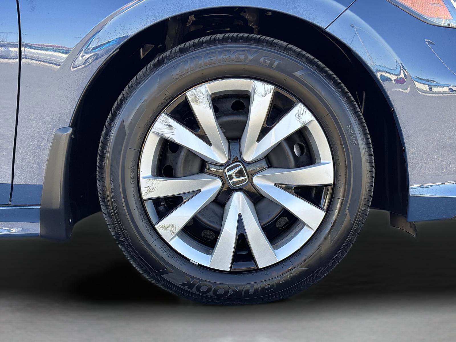 Certified 2025 Honda Civic LX image 10