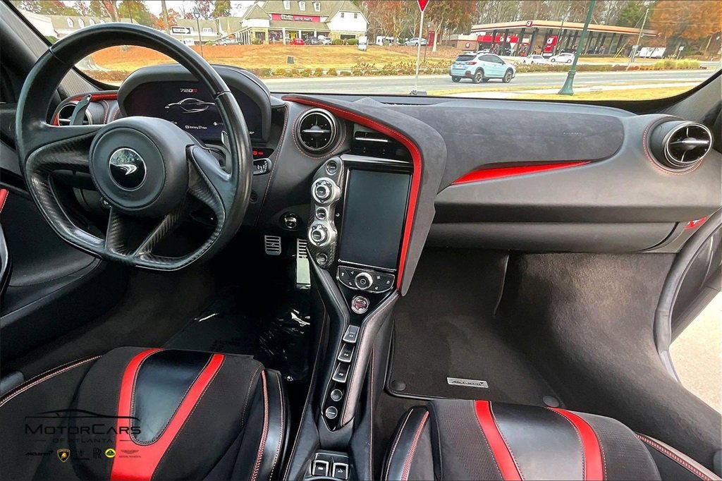 Used 2022 McLaren 720S Luxury image 14