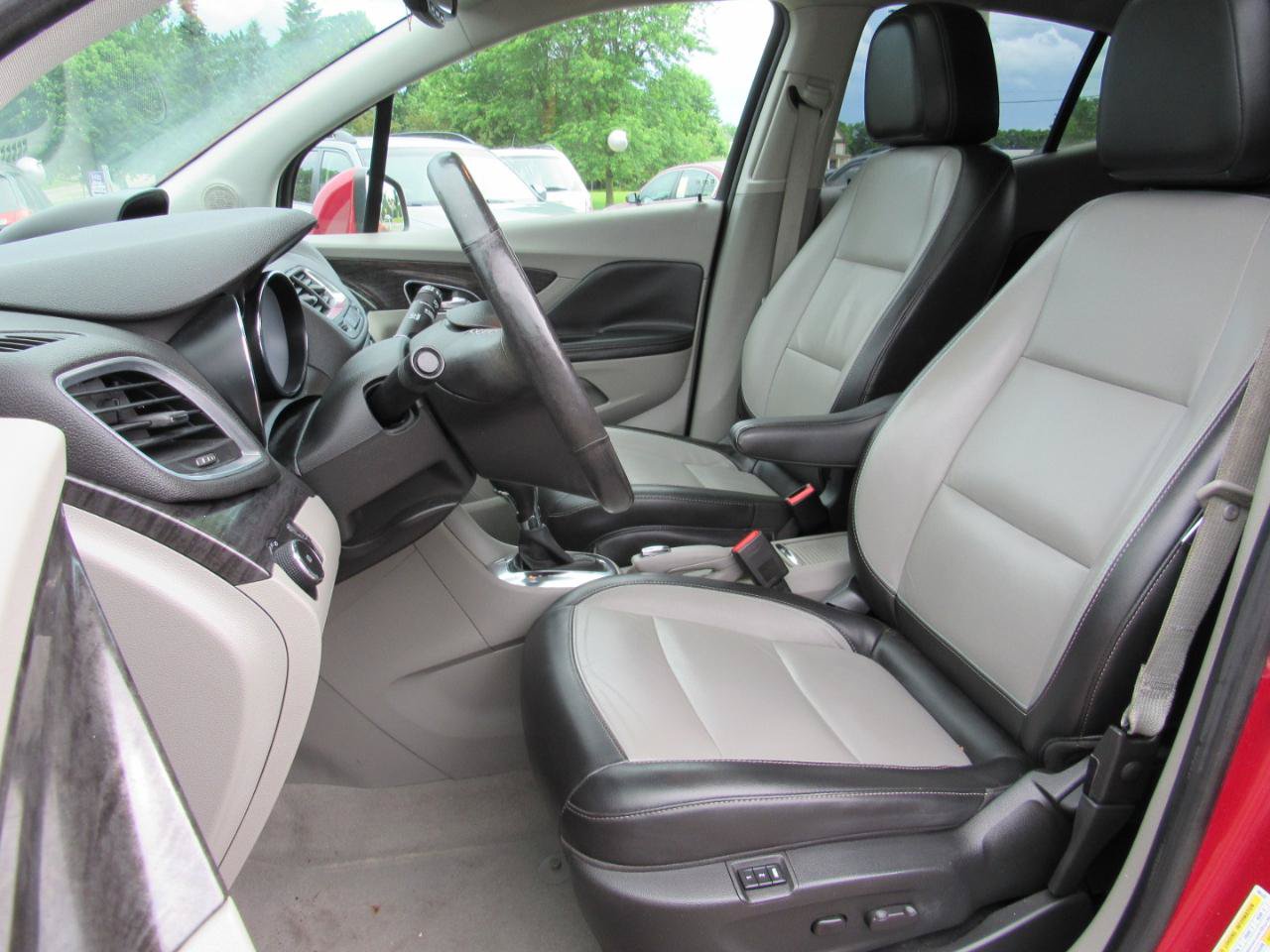 Used 2013 Buick Encore Premium AWD/4WD image 5