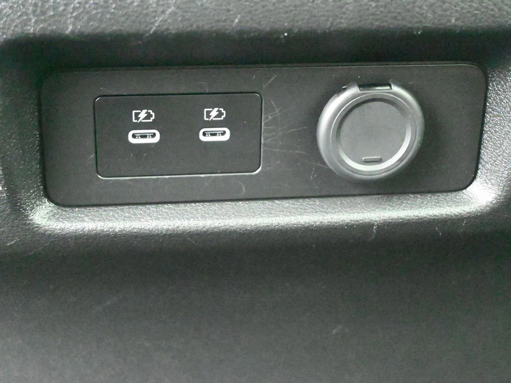 Used 2025 INFINITI QX80 Sensory image 22