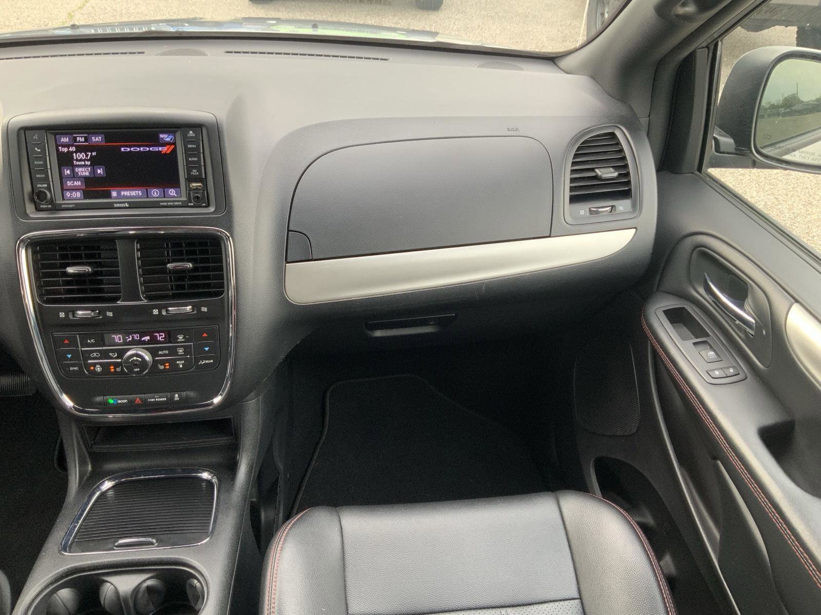 Used 2020 Dodge Grand Caravan GT image 54