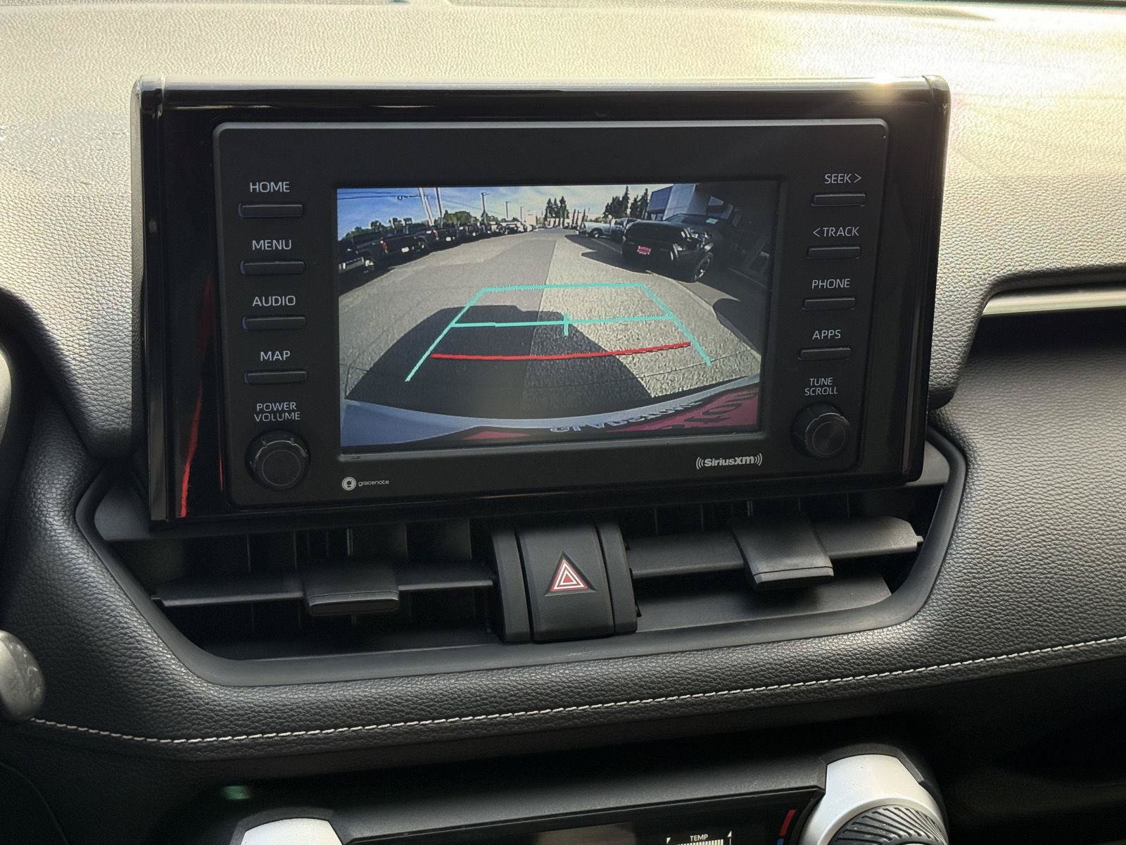 Used 2020 Toyota RAV4 LE w/ All Weather Liner Package AWD/4WD image 25