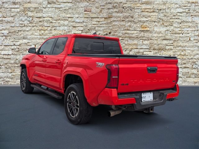 Used 2024 Toyota Tacoma TRD Sport AWD/4WD image 4