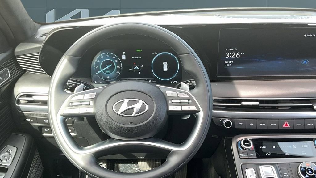 Used 2024 Hyundai Palisade Calligraphy image 25