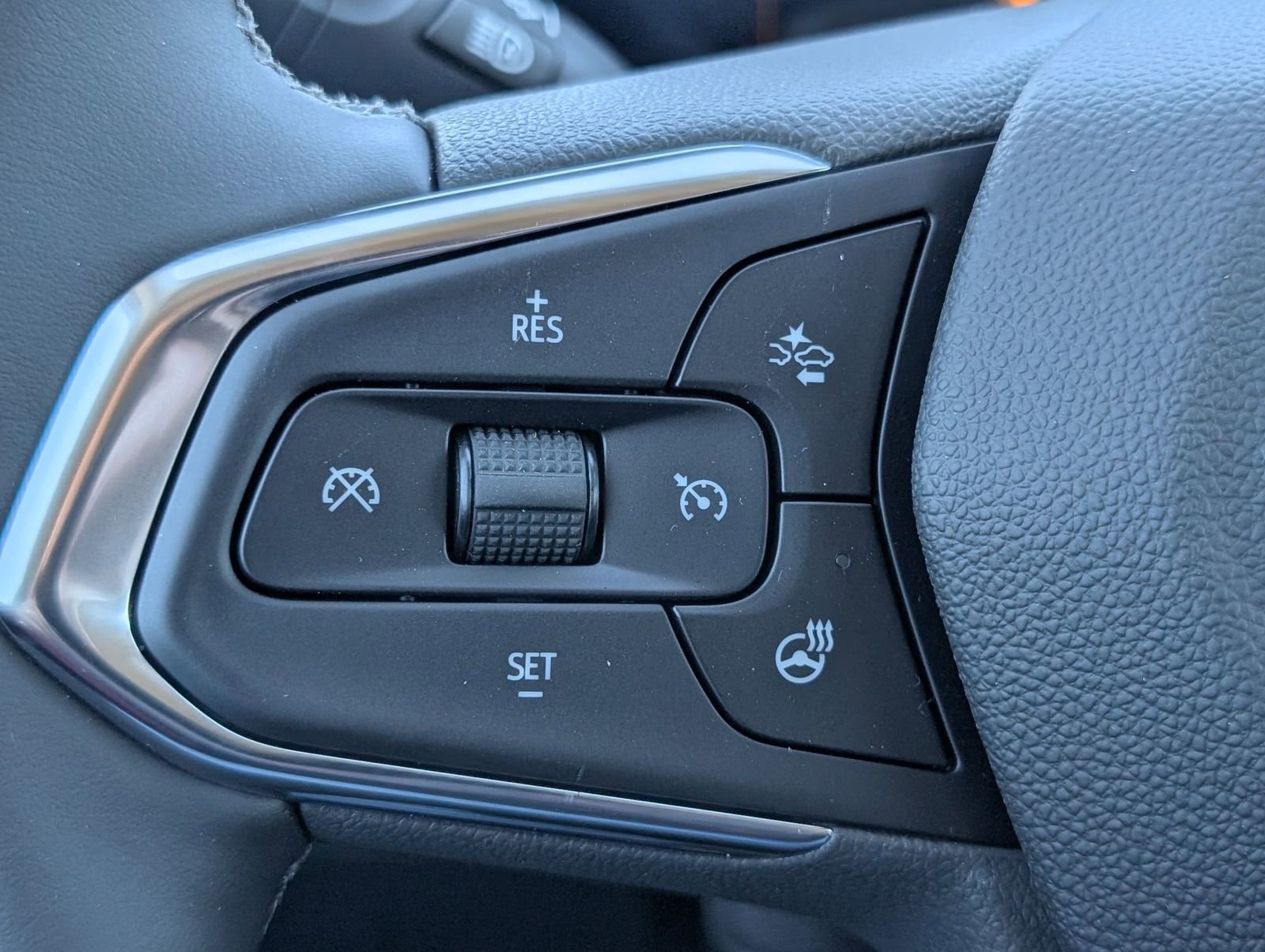 New 2026 Chevrolet Trax ACTIV w/ Driver Confidence Package image 15