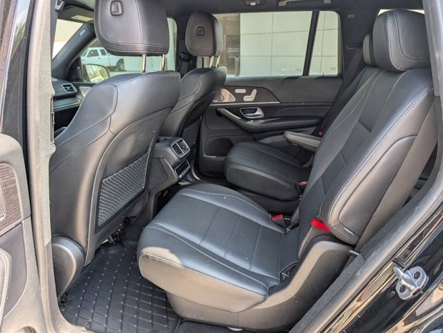 Used 2021 Mercedes-Benz GLS 450 4MATIC image 36