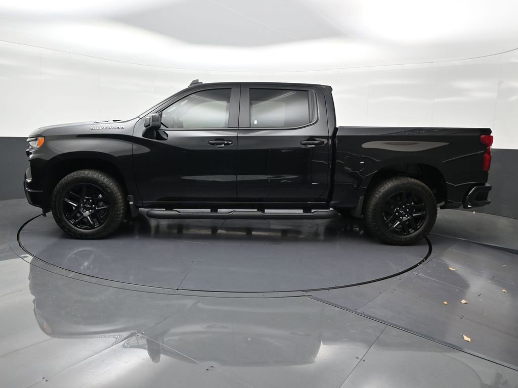 Used 2026 Chevrolet Silverado 1500 RST w/ RST Select Package image 2