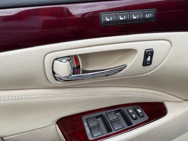 Used 2012 Lexus LS 460 image 46