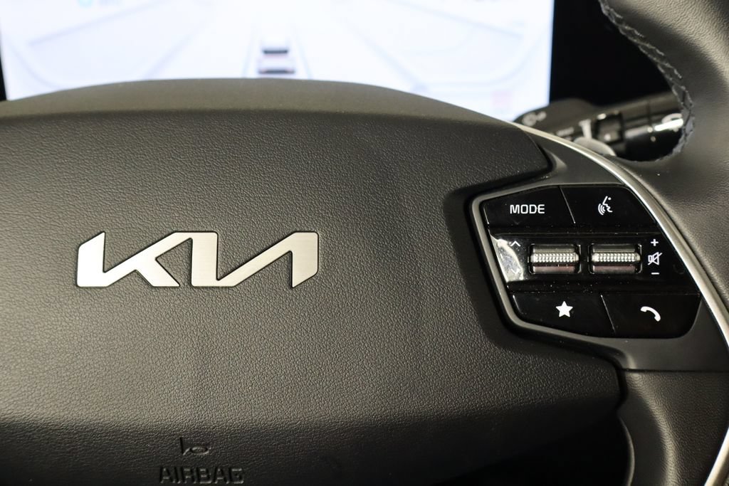 Used 2024 Kia EV6 Light RWD image 10