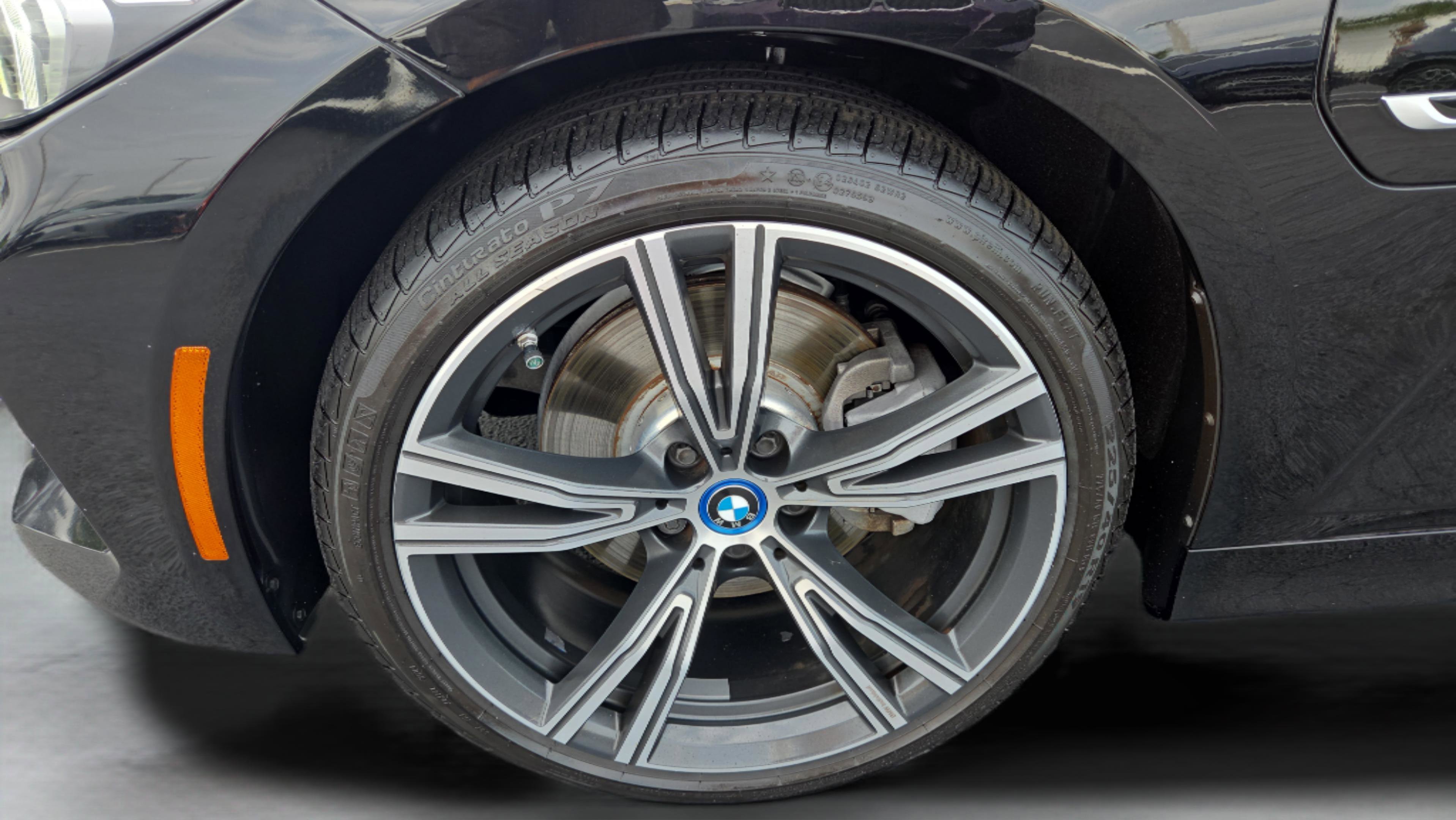 Certified 2023 BMW 330e w/ Driving Assistance Package RWD image 40