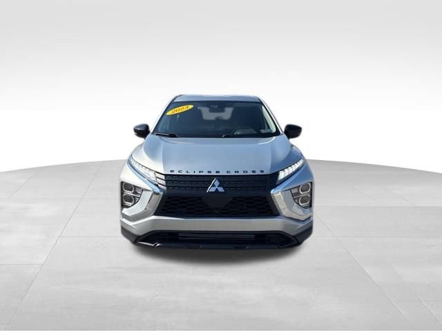 Used 2023 Mitsubishi Eclipse Cross LE image 9