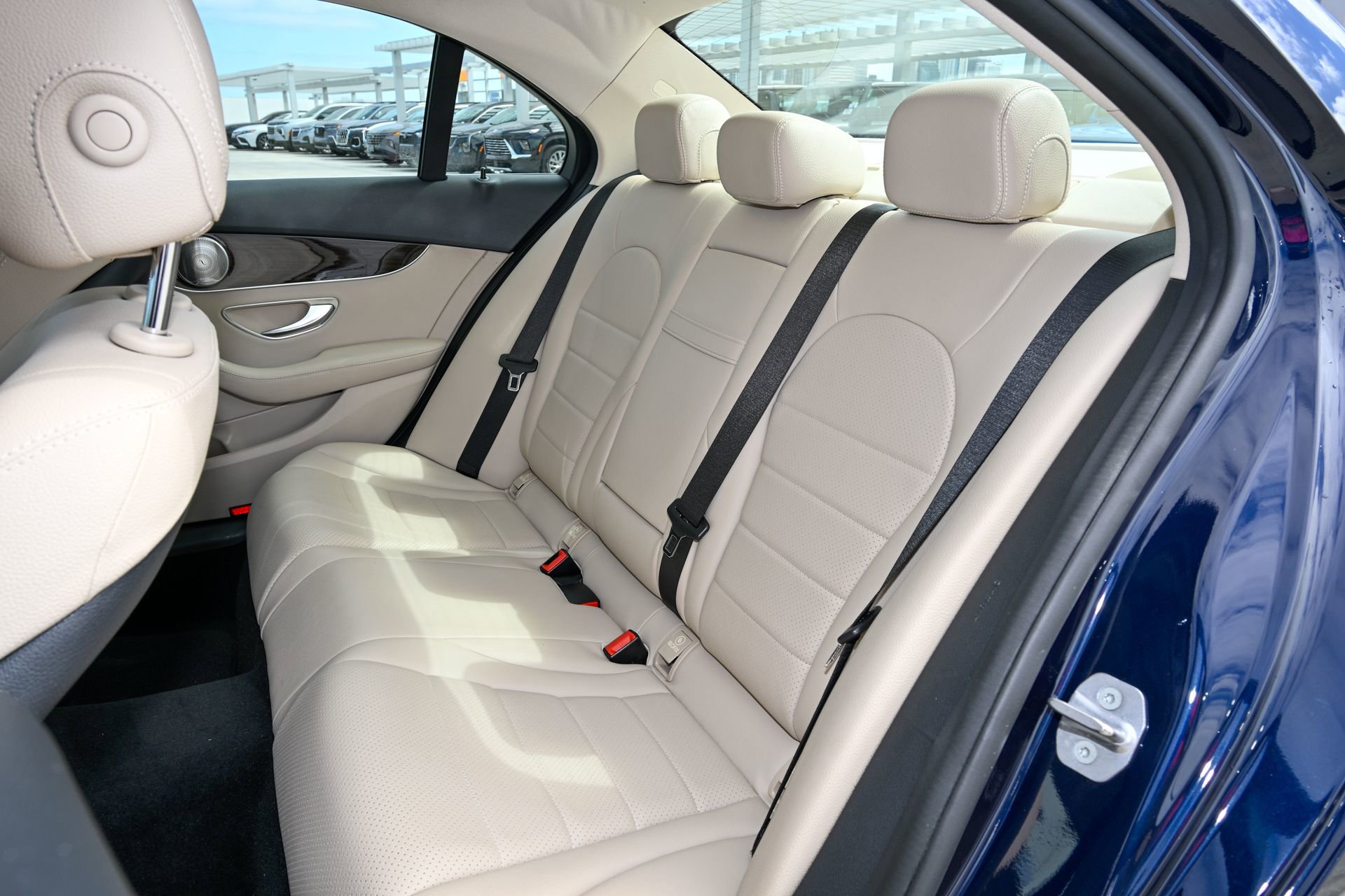 Used 2017 Mercedes-Benz C 300 4MATIC Sedan image 16