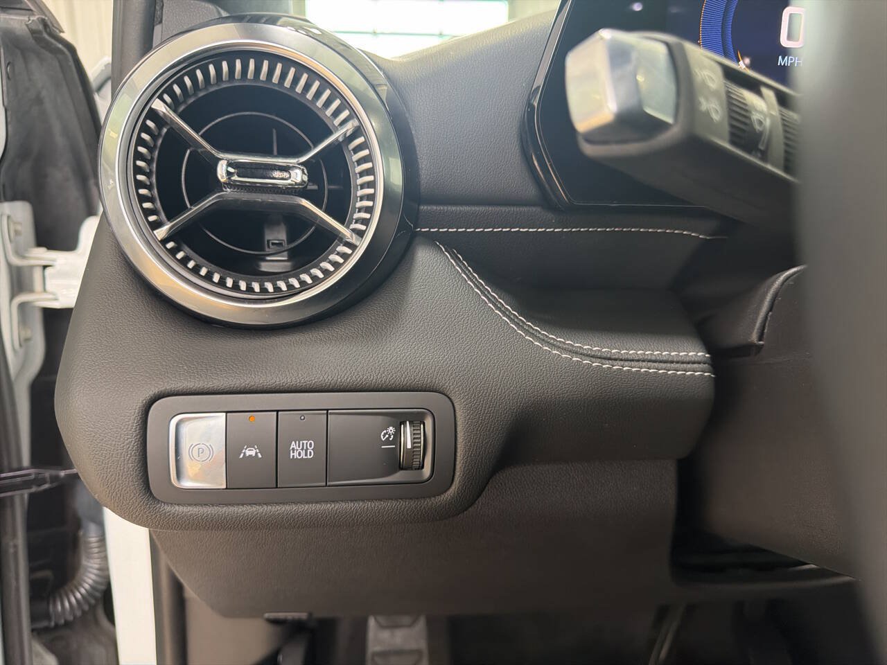 Used 2024 Chevrolet Blazer EV LT AWD/4WD image 16