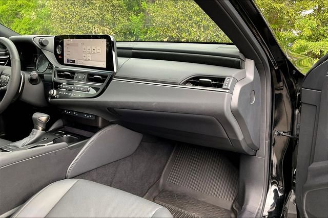 Certified 2024 Lexus ES 250 w/ Premium Package AWD/4WD image 26
