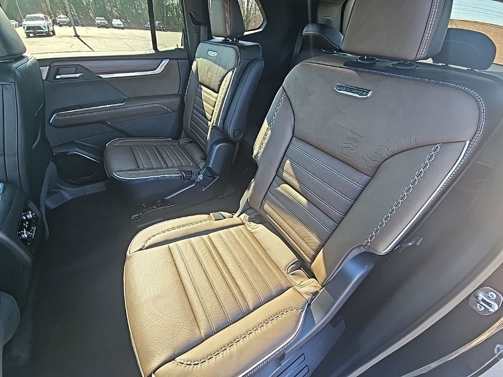 New 2026 GMC Acadia Denali Ultimate image 15