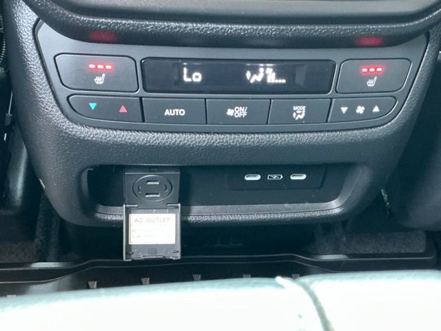 Used 2024 Honda Pilot Elite image 10
