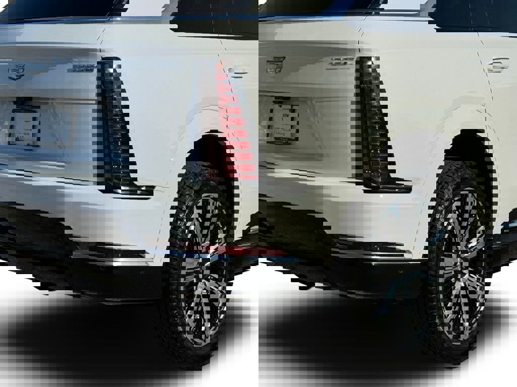 New 2025 Cadillac Escalade IQ Luxury 2 image 16