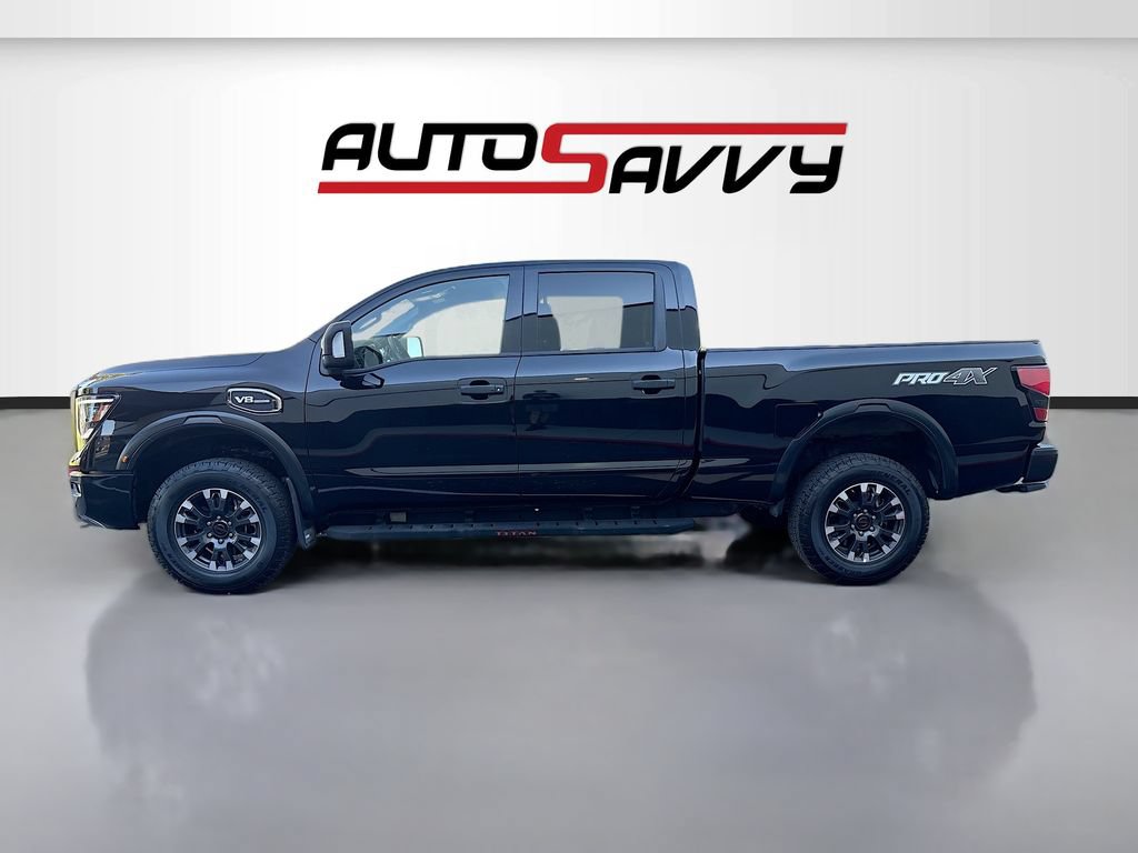 Used 2024 Nissan Titan PRO-4X AWD/4WD image 4