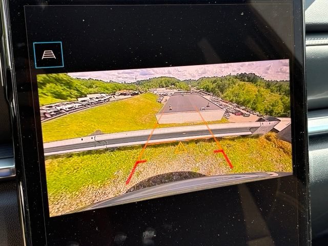 New 2026 GMC Terrain Elevation w/ Black Edition AWD/4WD image 9