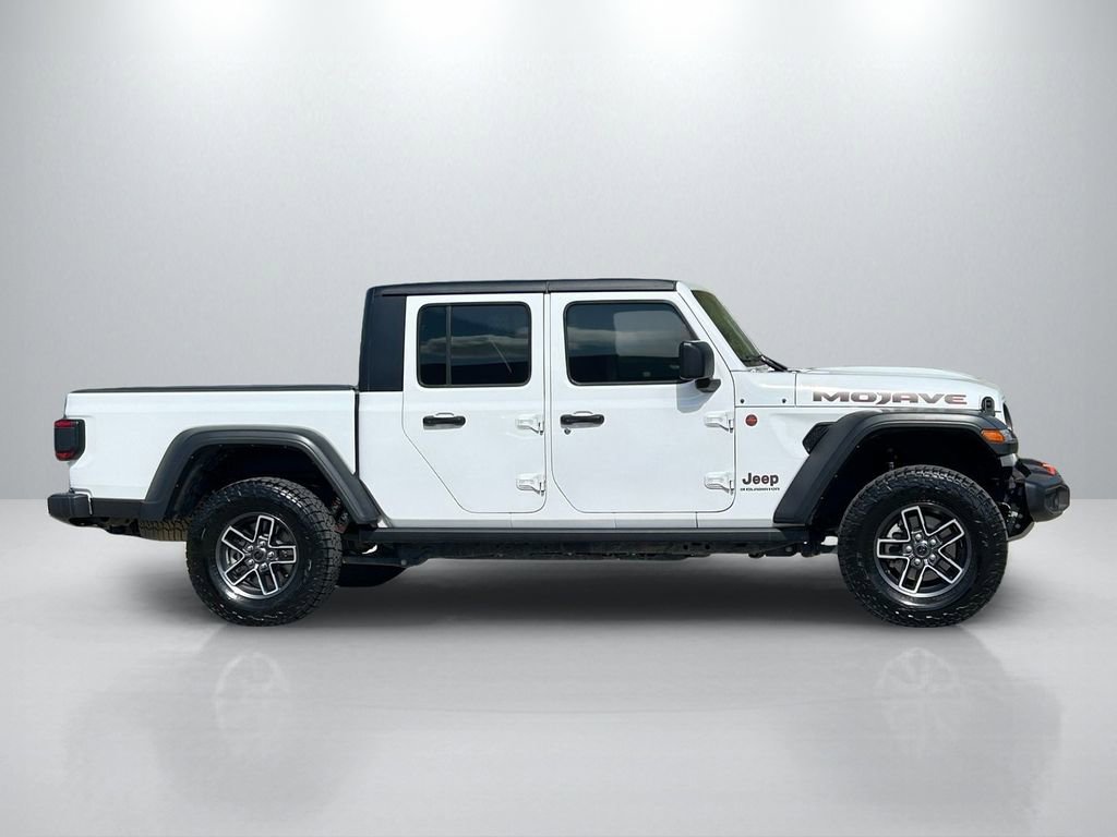 Used 2024 Jeep Gladiator Mojave w/ Safety Group image 4