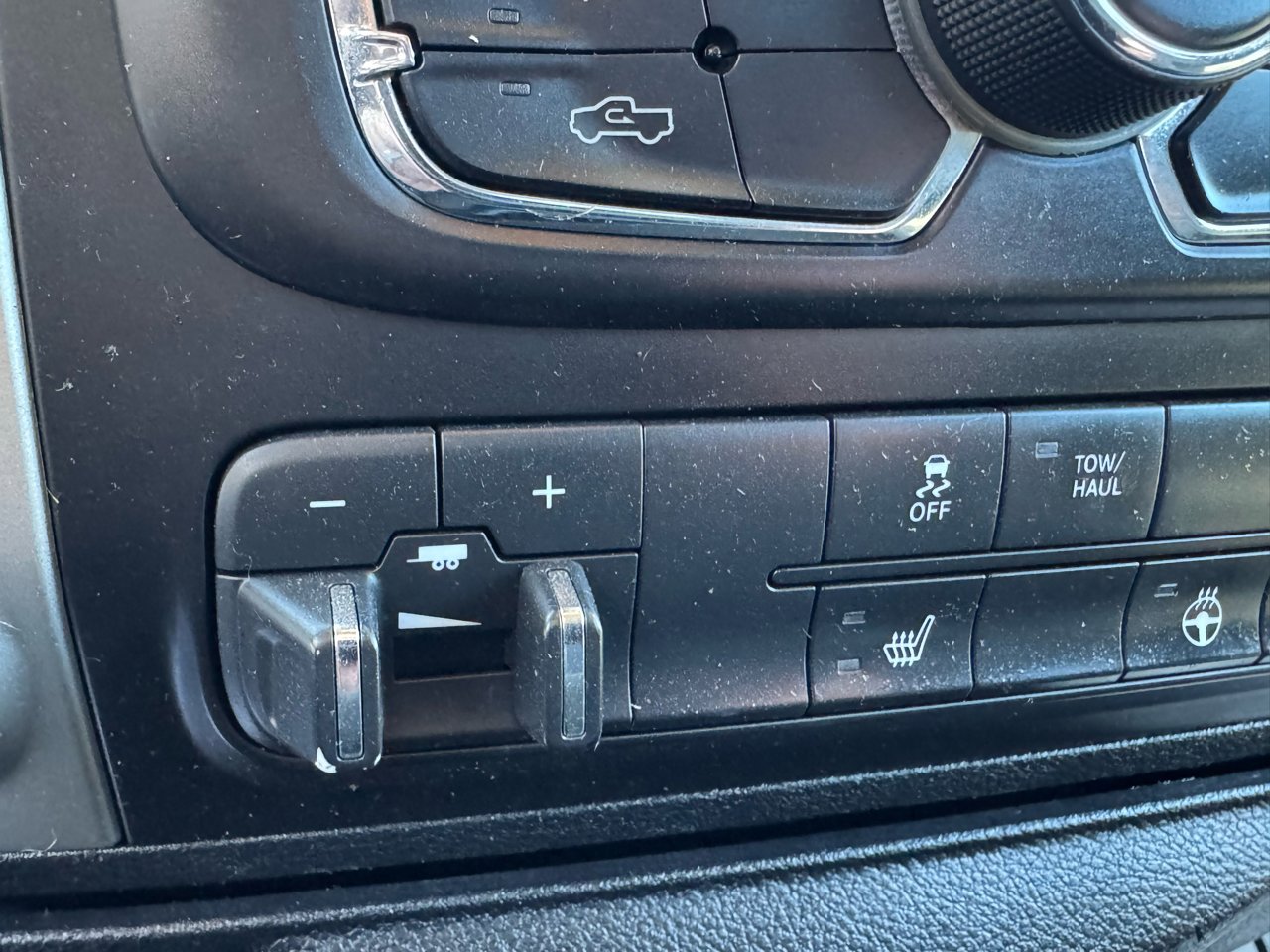 Used 2014 RAM 2500 Big Horn image 38