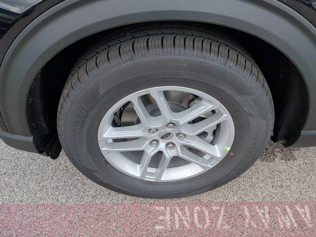 New 2027 Ford Explorer Active RWD image 46