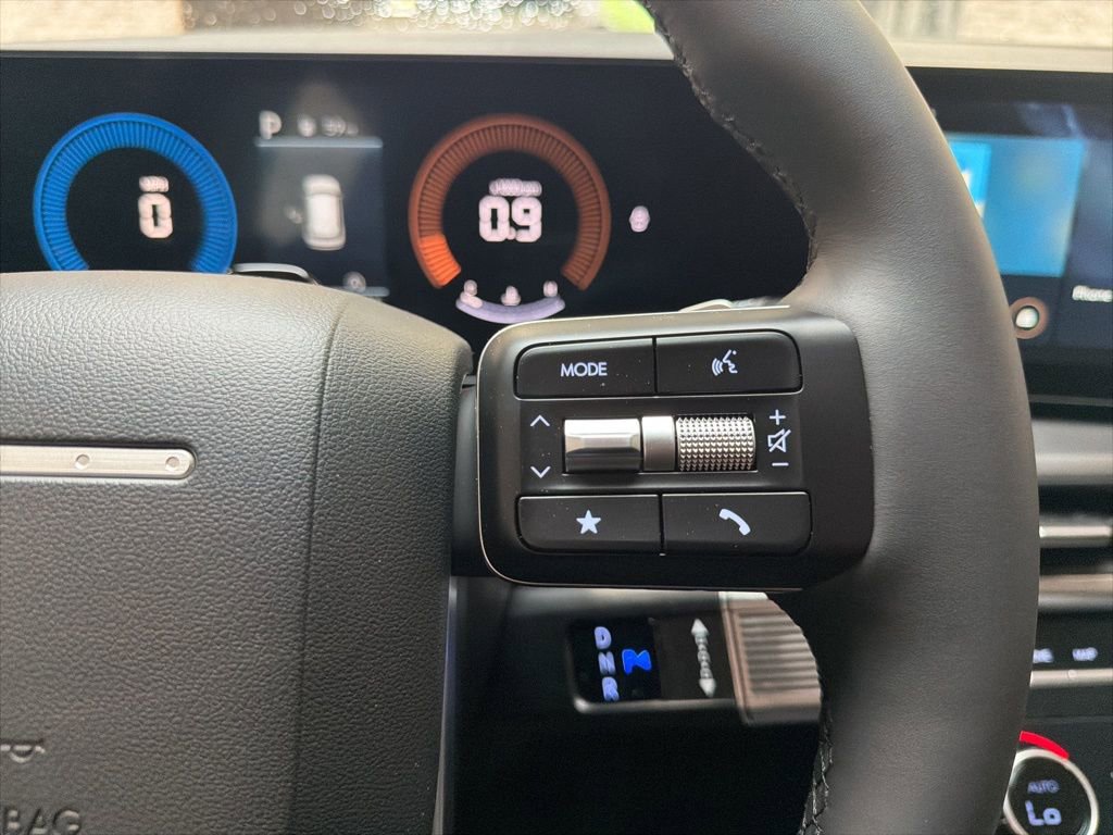 New 2026 Hyundai Santa Fe SEL FWD image 18