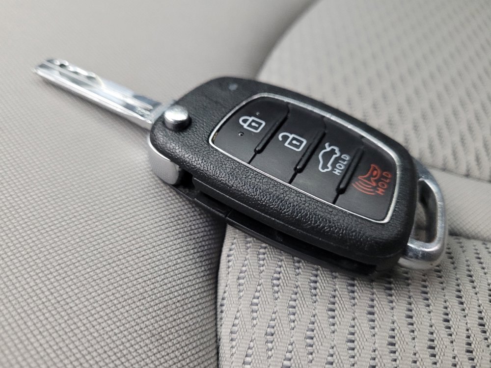 Used 2018 Hyundai Sonata SE w/ Cargo Package image 32