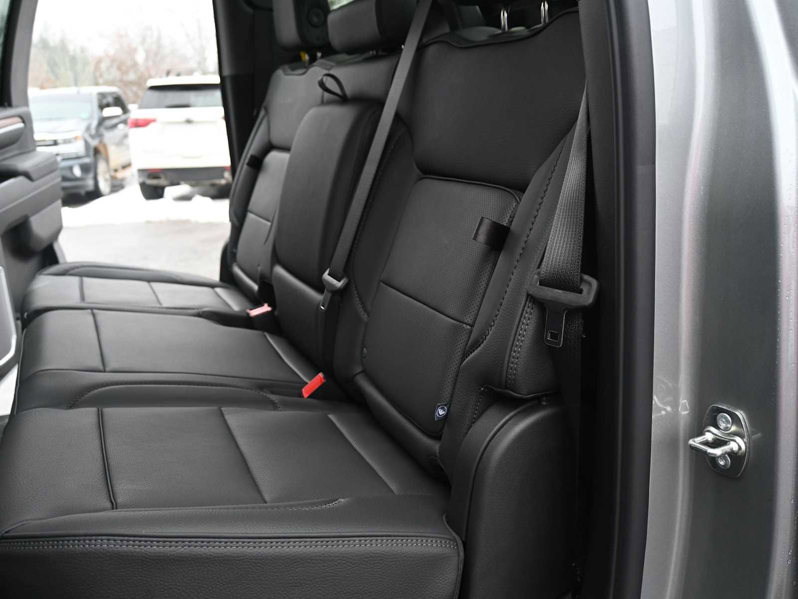 New 2026 GMC Sierra 3500 Denali w/ Denali Reserve Package image 21