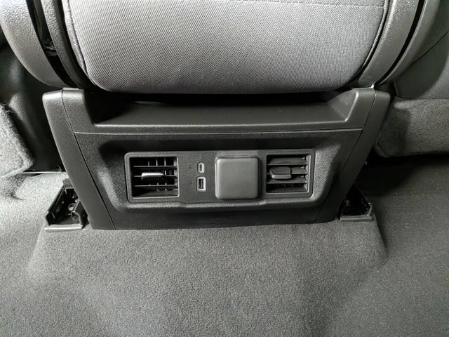 Used 2024 Chevrolet Silverado 1500 LT AWD/4WD image 25
