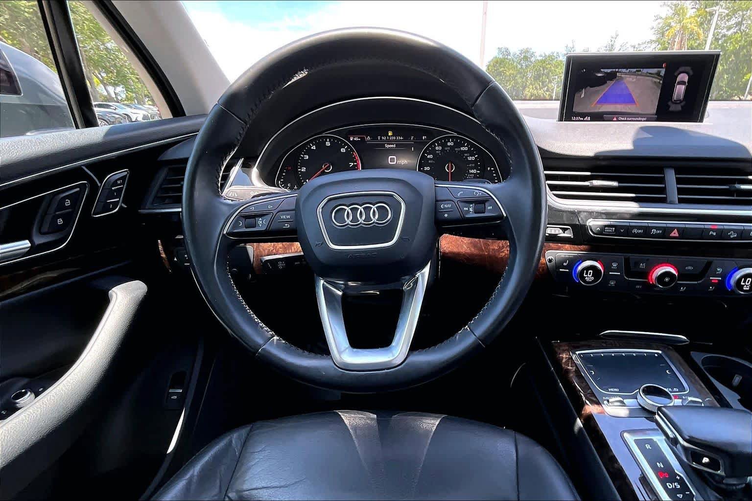 Used 2017 Audi Q7 3.0T Premium Plus AWD/4WD image 6