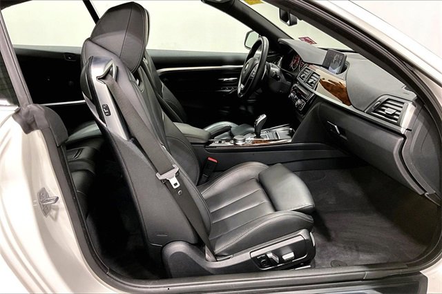 Used 2020 BMW 430i xDrive Convertible w/ Convenience Package image 7