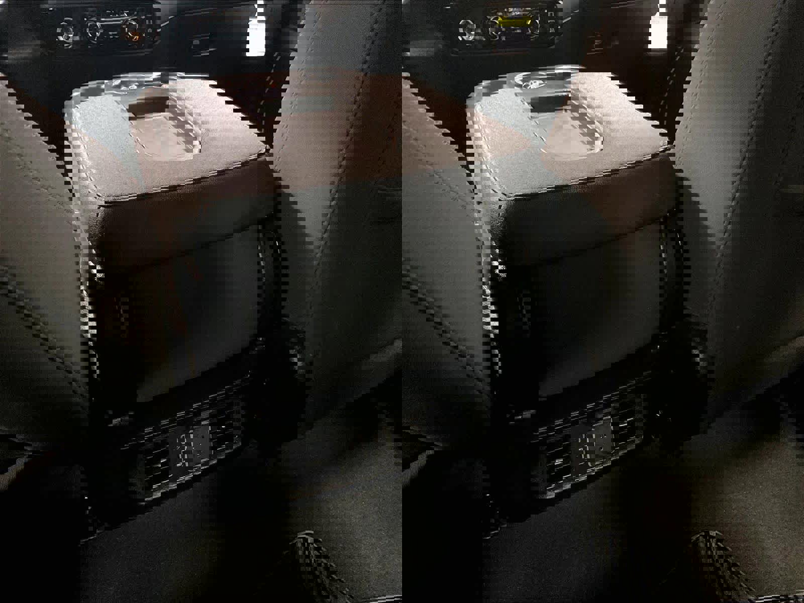 Used 2023 Chevrolet Silverado 1500 LT image 27