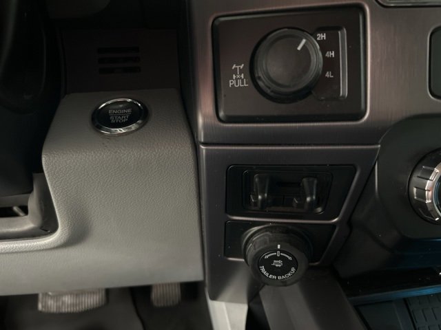 Used 2022 Ford F350 Limited image 13