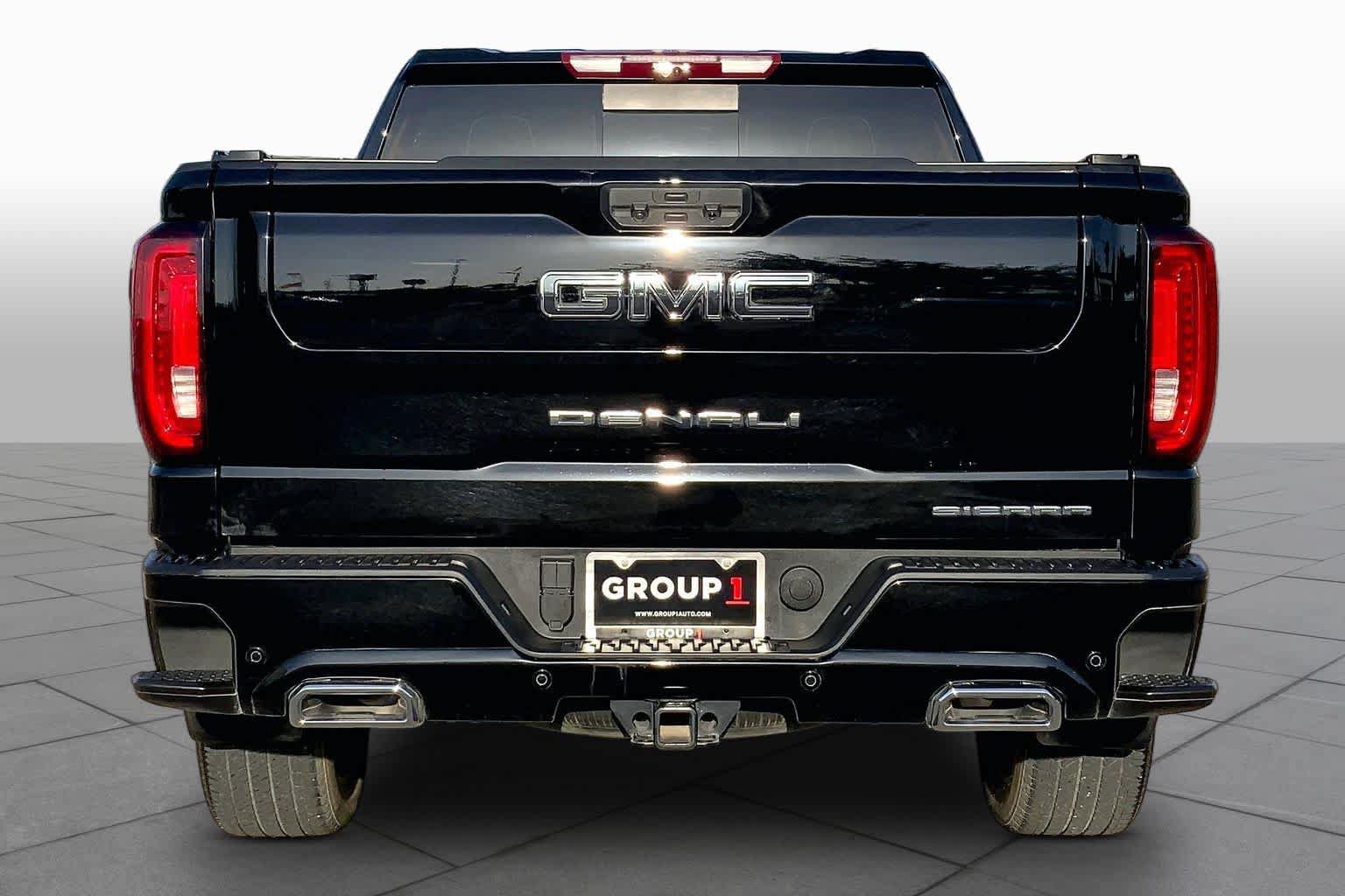 Used 2025 GMC Sierra 1500 Denali Ultimate AWD/4WD image 5