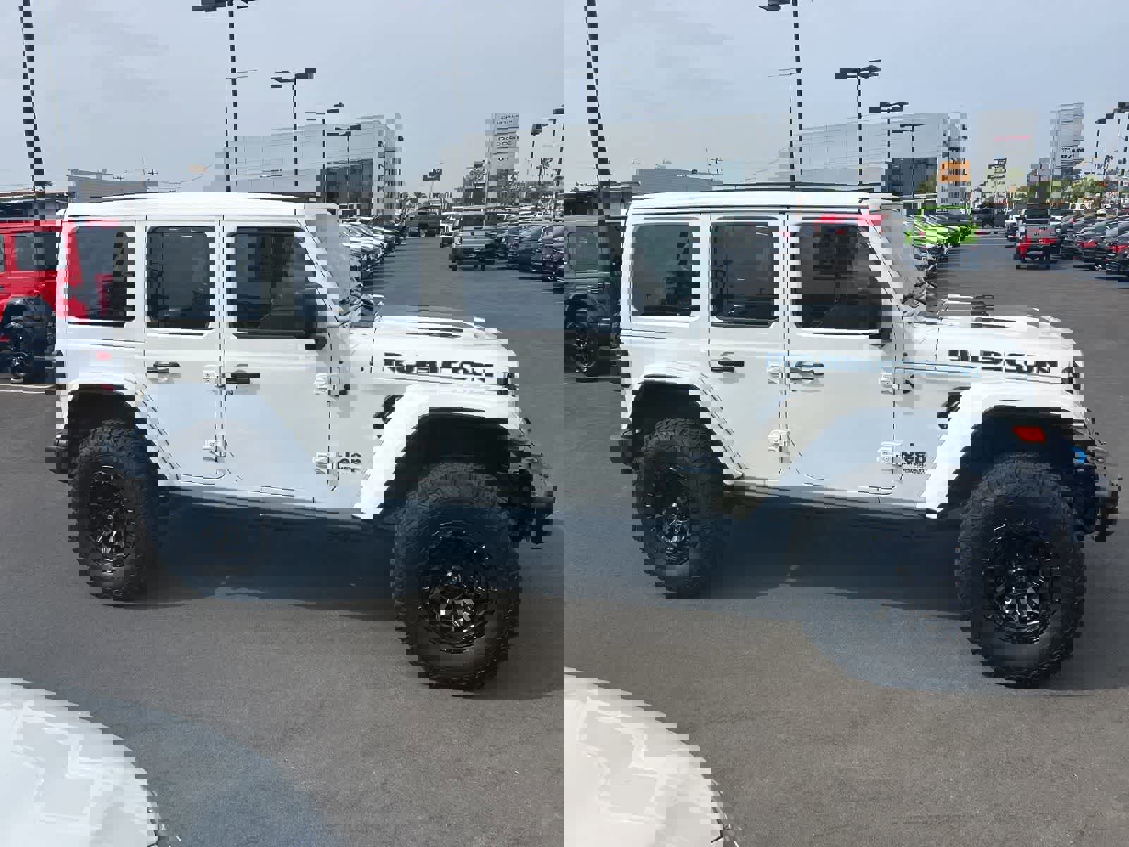 Used 2021 Jeep Wrangler Unlimited Rubicon 4xe w/ Steel Bumper Group image 9