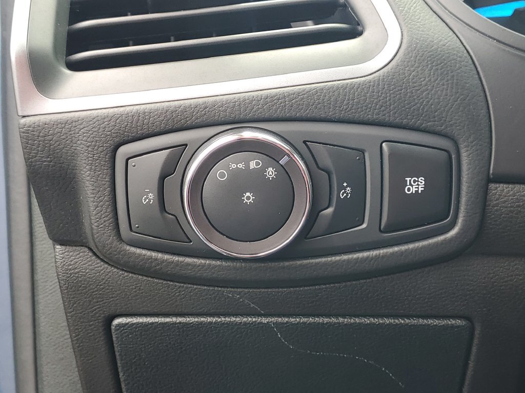 Used 2019 Ford Edge SE AWD/4WD image 8