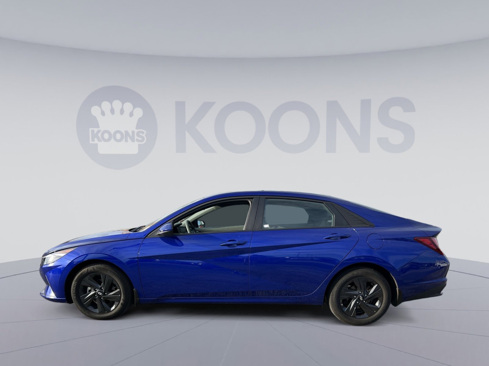 Used 2023 Hyundai Elantra SEL FWD image 13