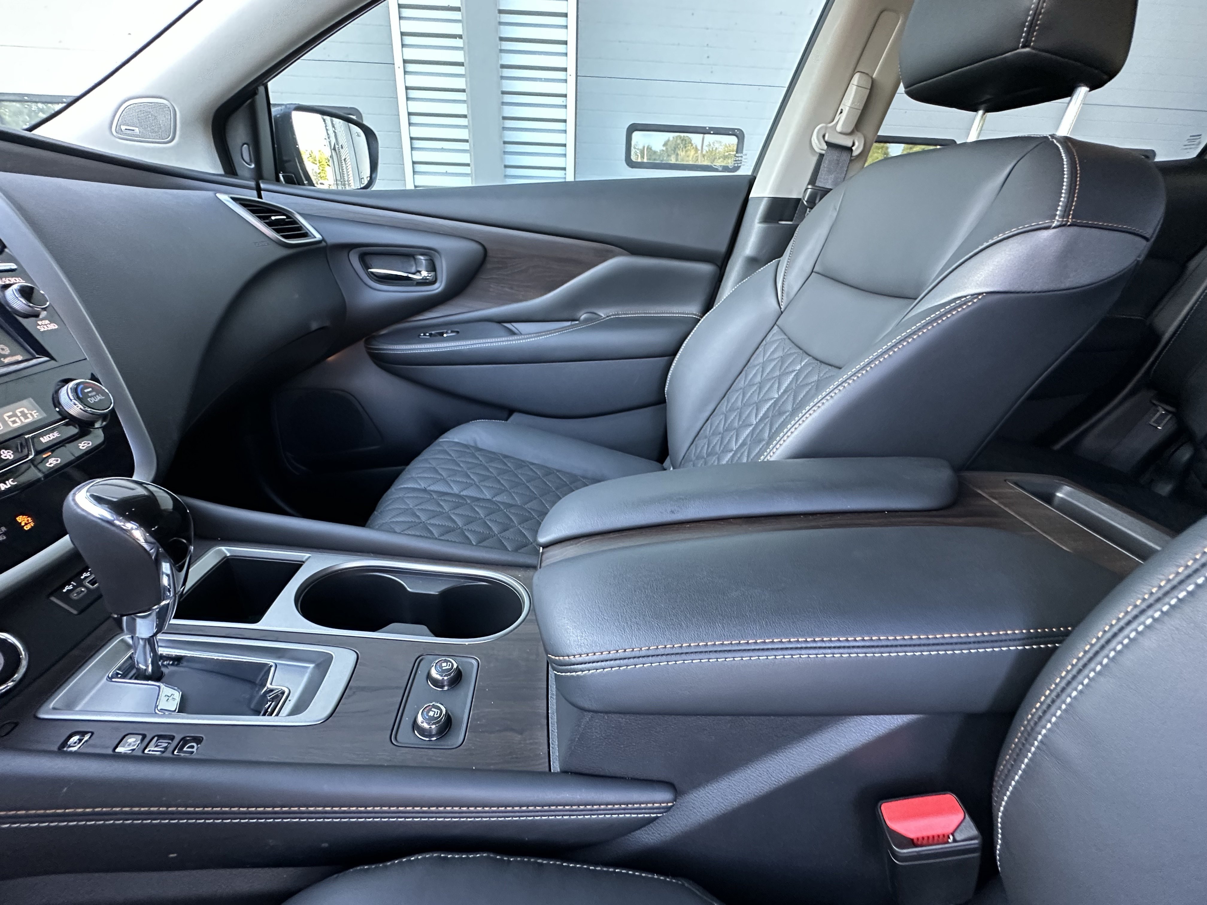 Used 2024 Nissan Murano Platinum w/ Cargo Package FWD image 25