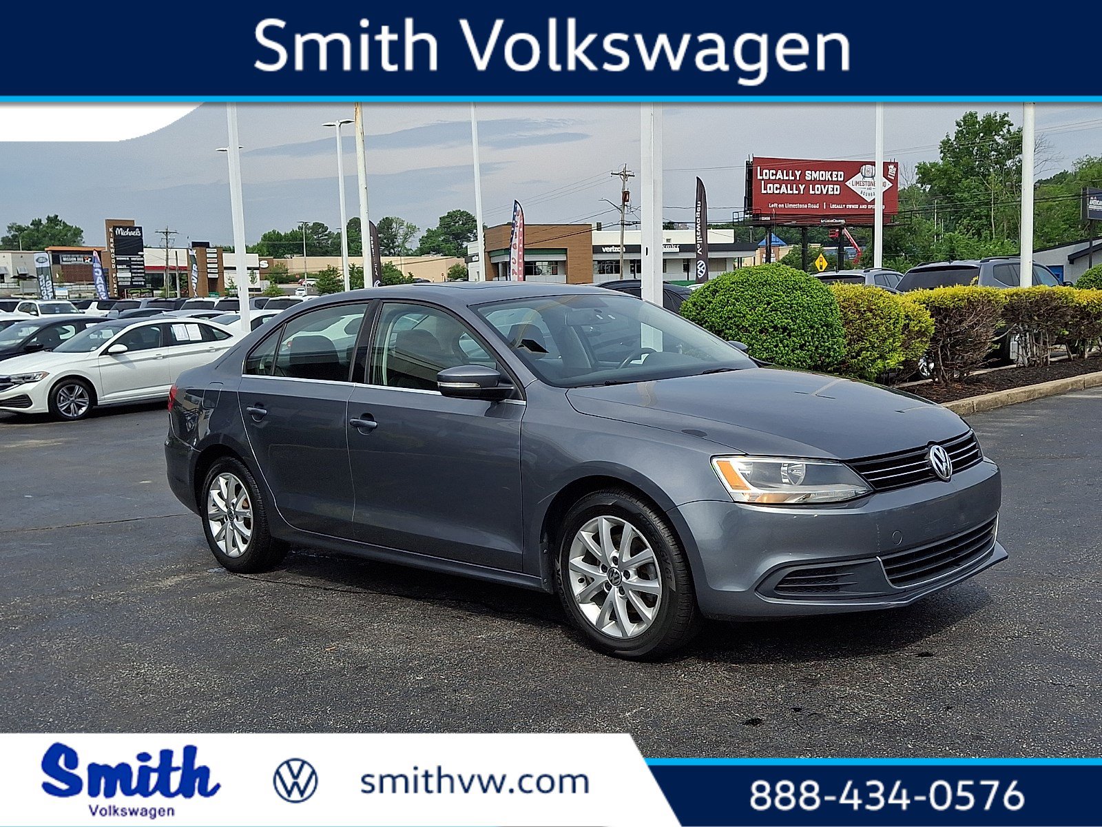 Used 2014 Volkswagen Jetta SE FWD image 1